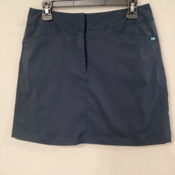 Tail Technology Navy Golf Skort Size 6 - Picture 2 of 6